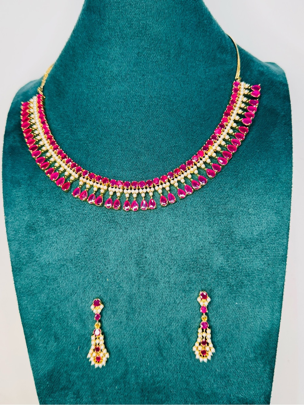 Fashion Jewelry Gold-Tone Necklace and Earrings with Fuchsia Stones
